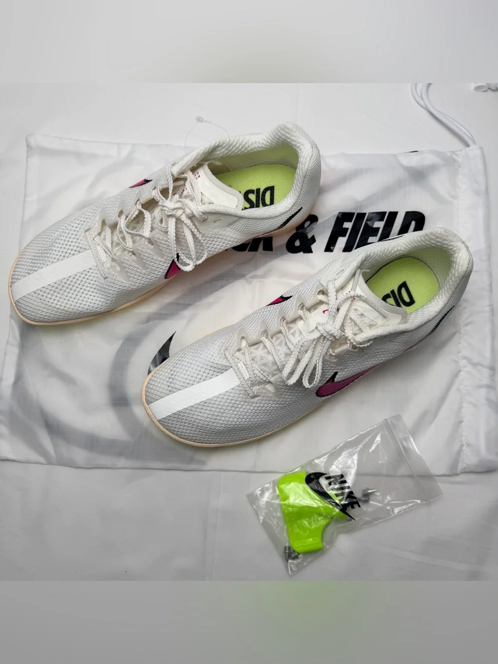 Nike Zoom Rival Distance Unisex Track & Field Shoes Track Spikes wit Pink Swoosh
